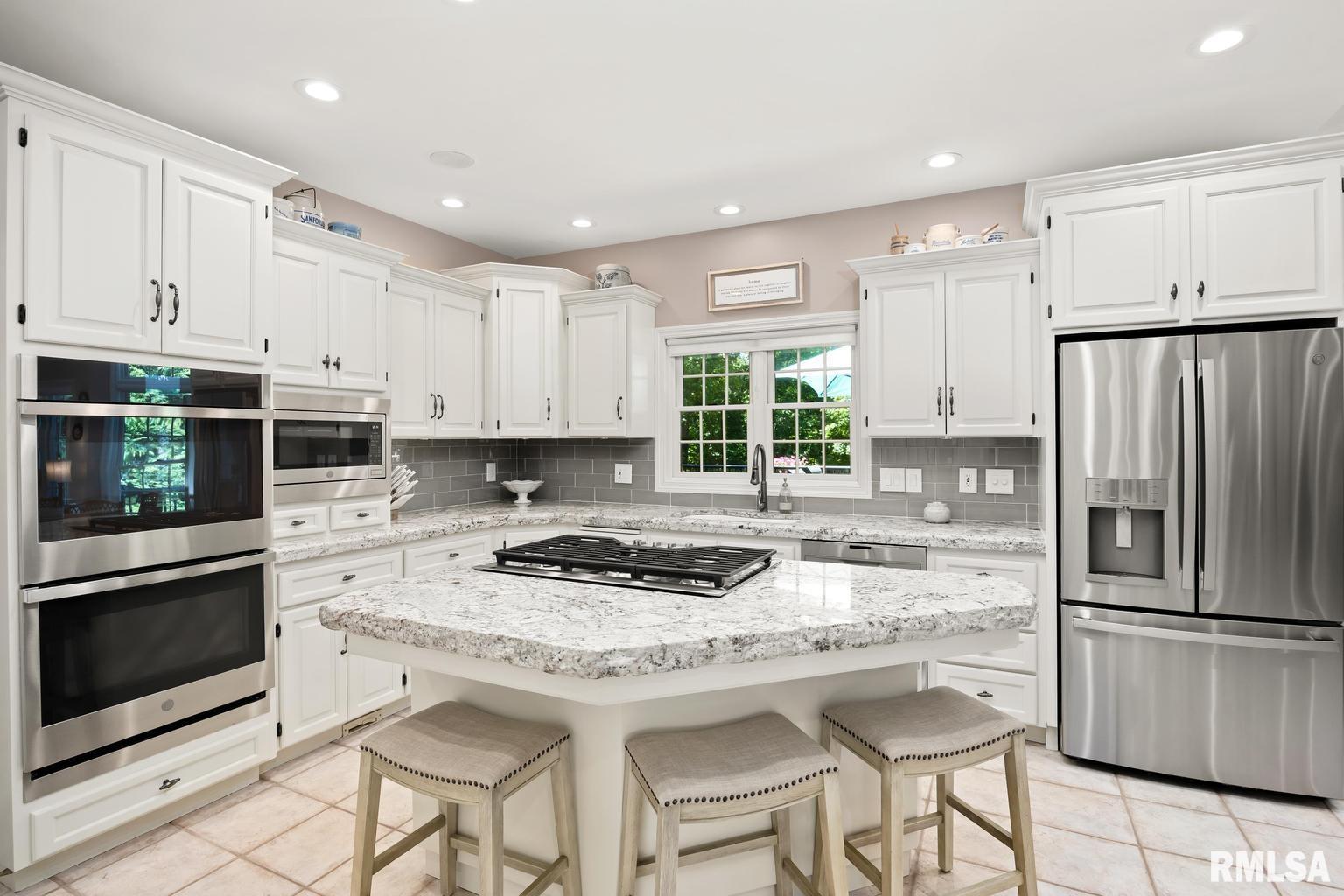 70 Diamond Point Morton, IL 61550 - Photo 21 of 69