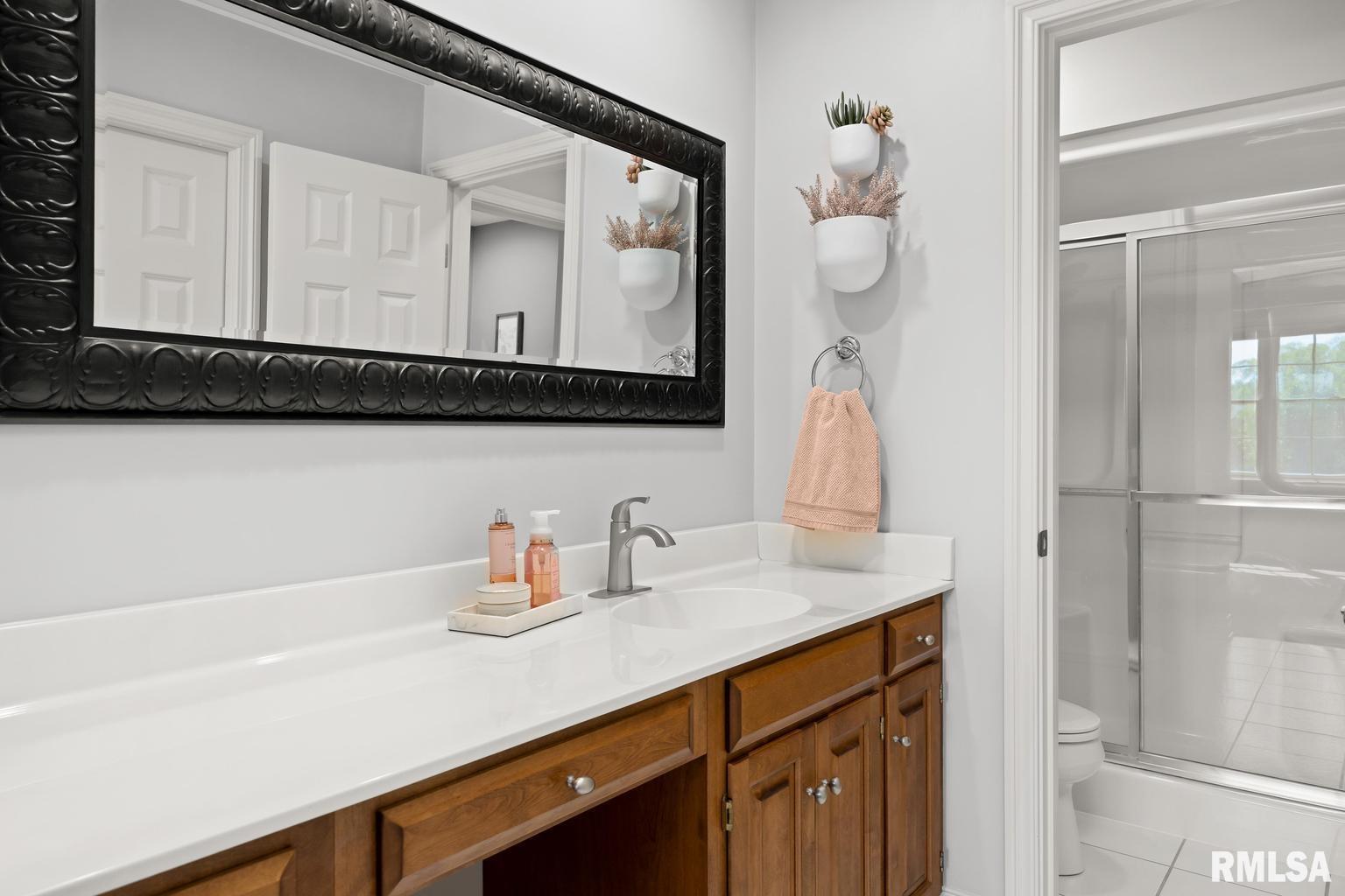 70 Diamond Point Morton, IL 61550 - Photo 41 of 69