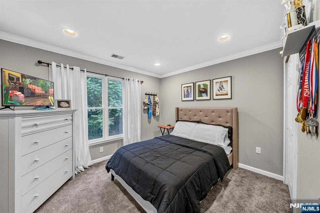 3 Cliff Road Wayne, NJ 07470 - Photo 29 of 50
