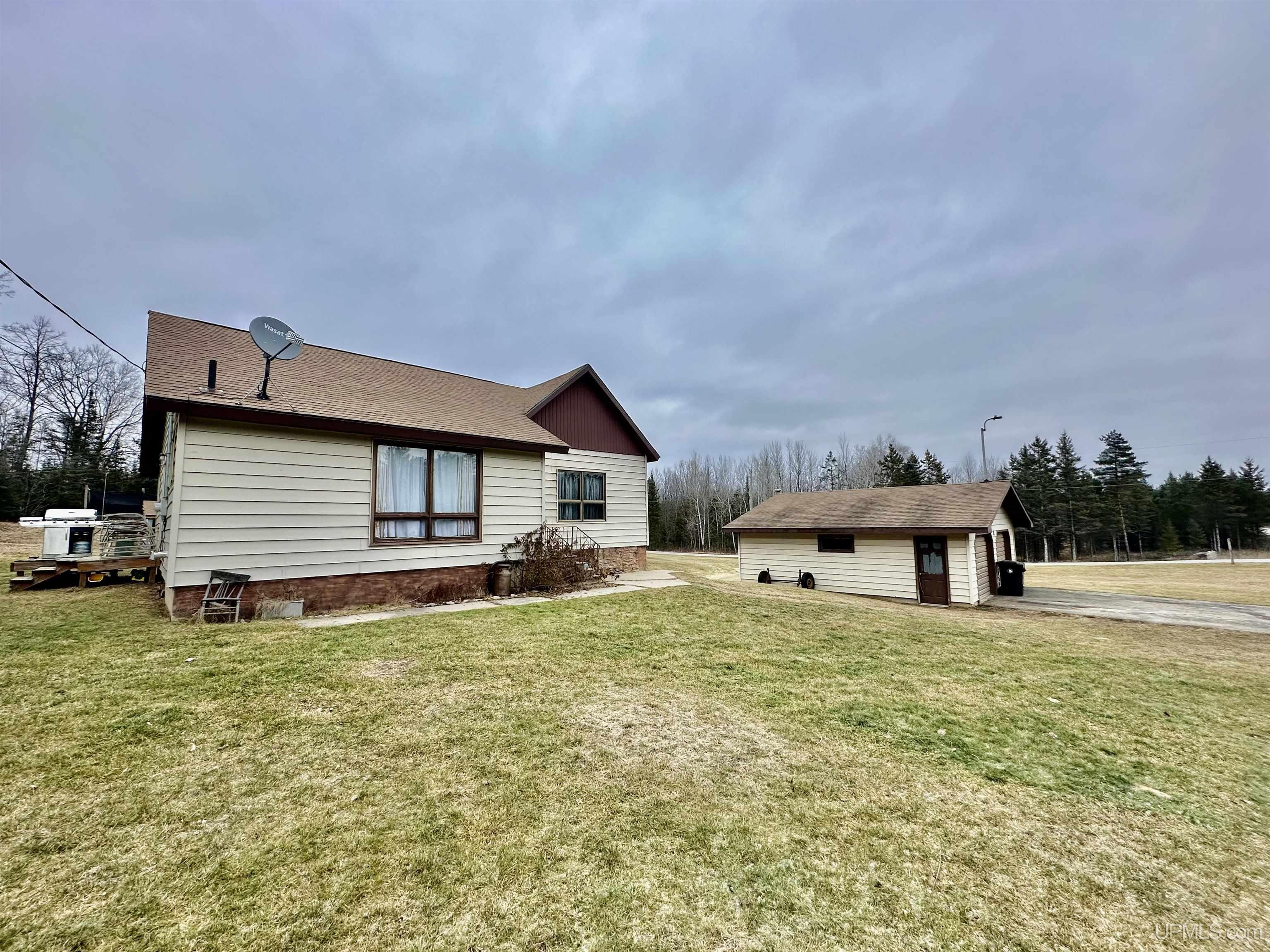 W3194 Labelle Road Powers, MI 49874 - Photo 2 of 36 Gallery Image 2