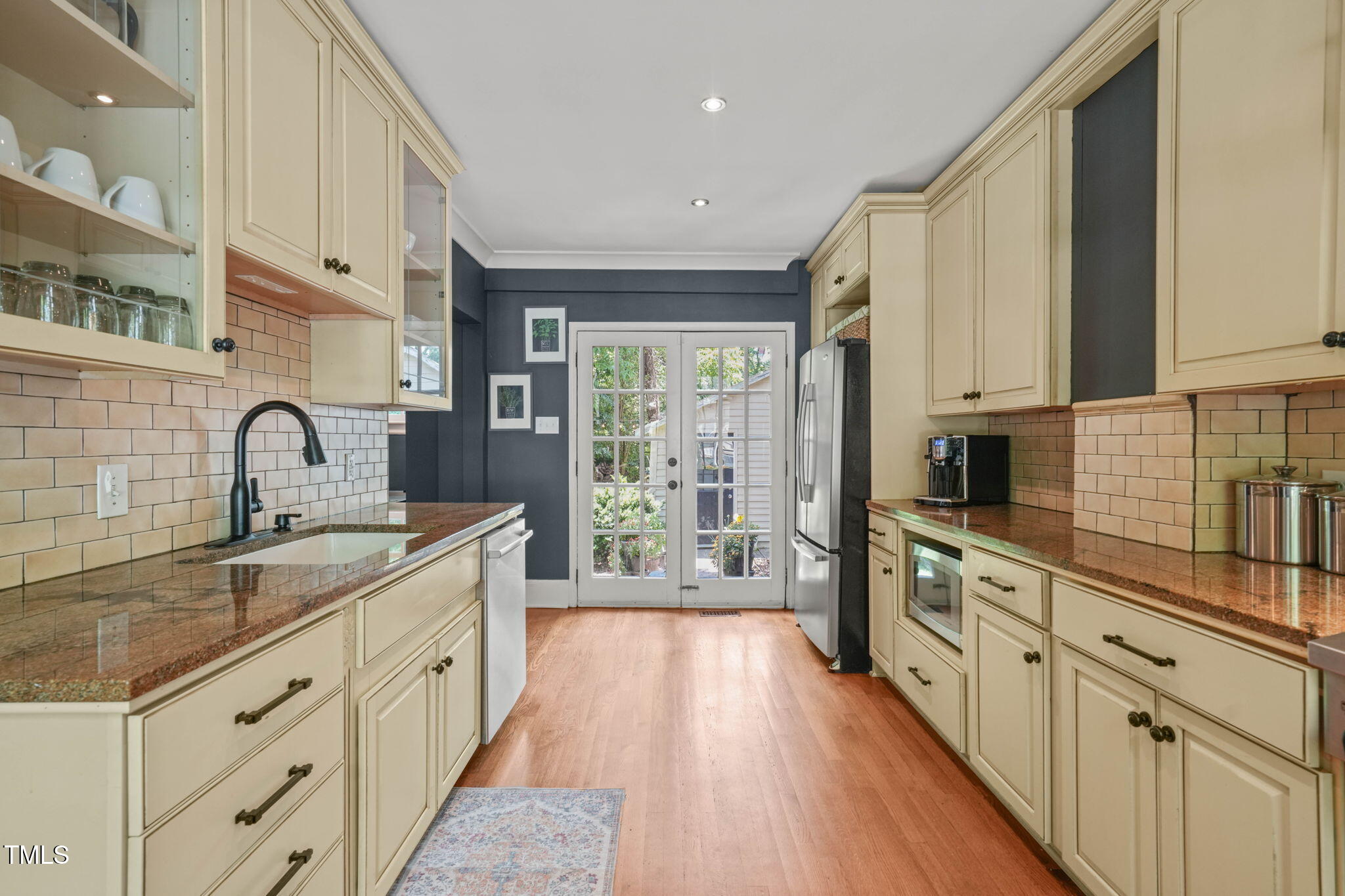 304 Polk Street Raleigh, NC 27604 - Photo 15 of 40 15-web-or-mls-untitled-13 (2)
