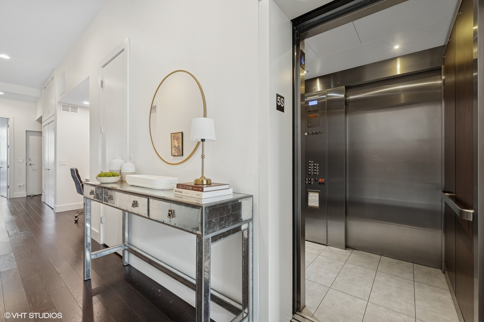 20 North Carpenter Street, Unit PHS Chicago, IL 60607 - Photo 2 of 31