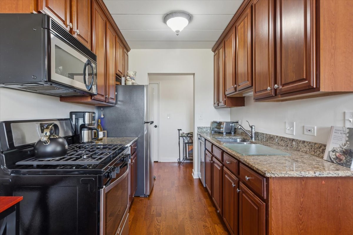 1000 South Lorraine Road, Unit 315 Wheaton, IL 60189 - Photo 6 of 16