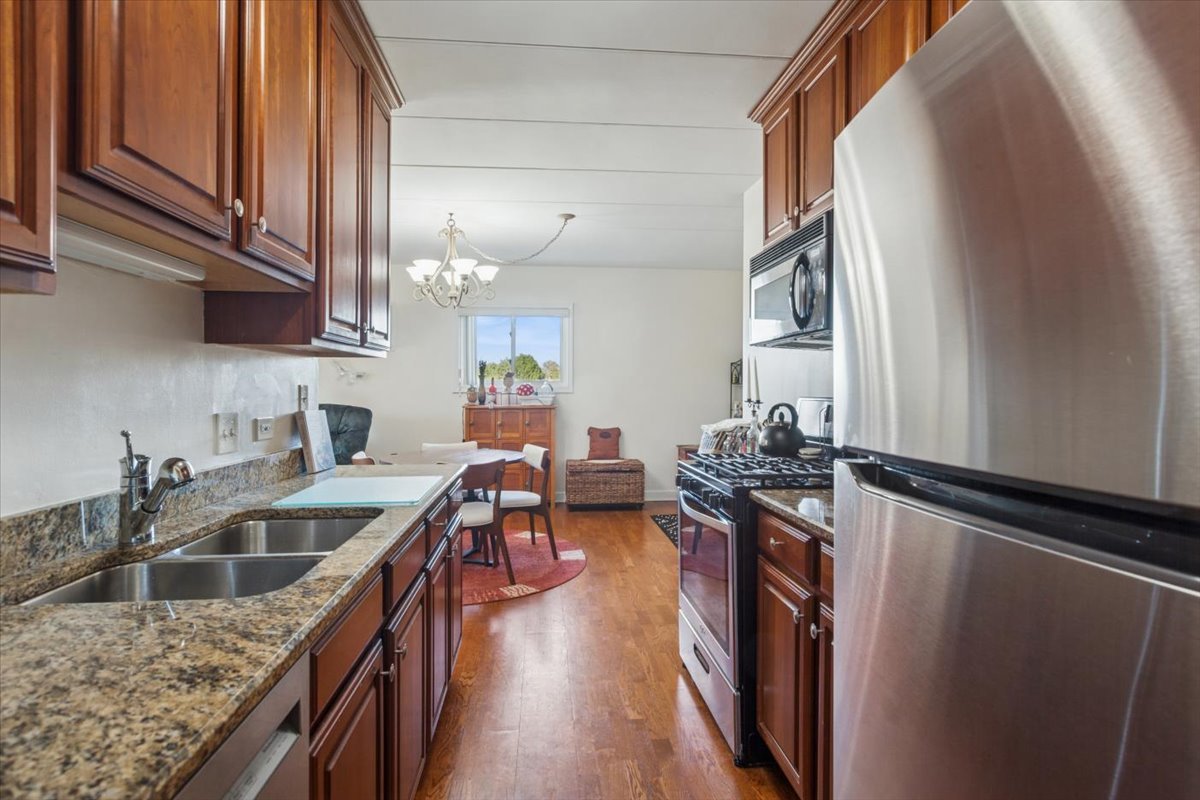 1000 South Lorraine Road, Unit 315 Wheaton, IL 60189 - Photo 7 of 16