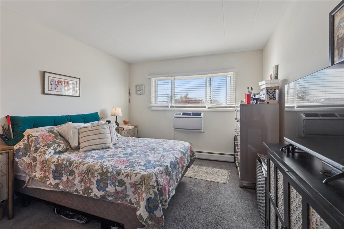 1000 South Lorraine Road, Unit 315 Wheaton, IL 60189 - Photo 10 of 16