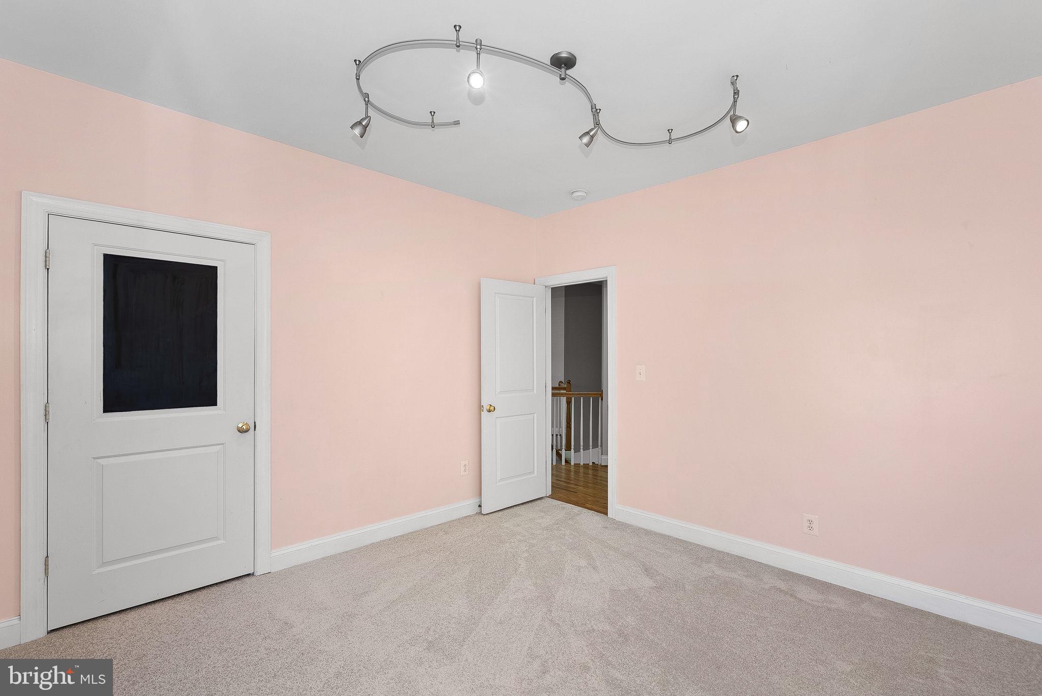 627 Kinvarra Place Purcellville, VA 20132 - Photo 42 of 65