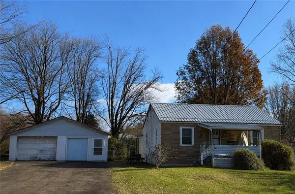 $85,000 | 327 Lincoln Avenue, Farrell, PA 16121