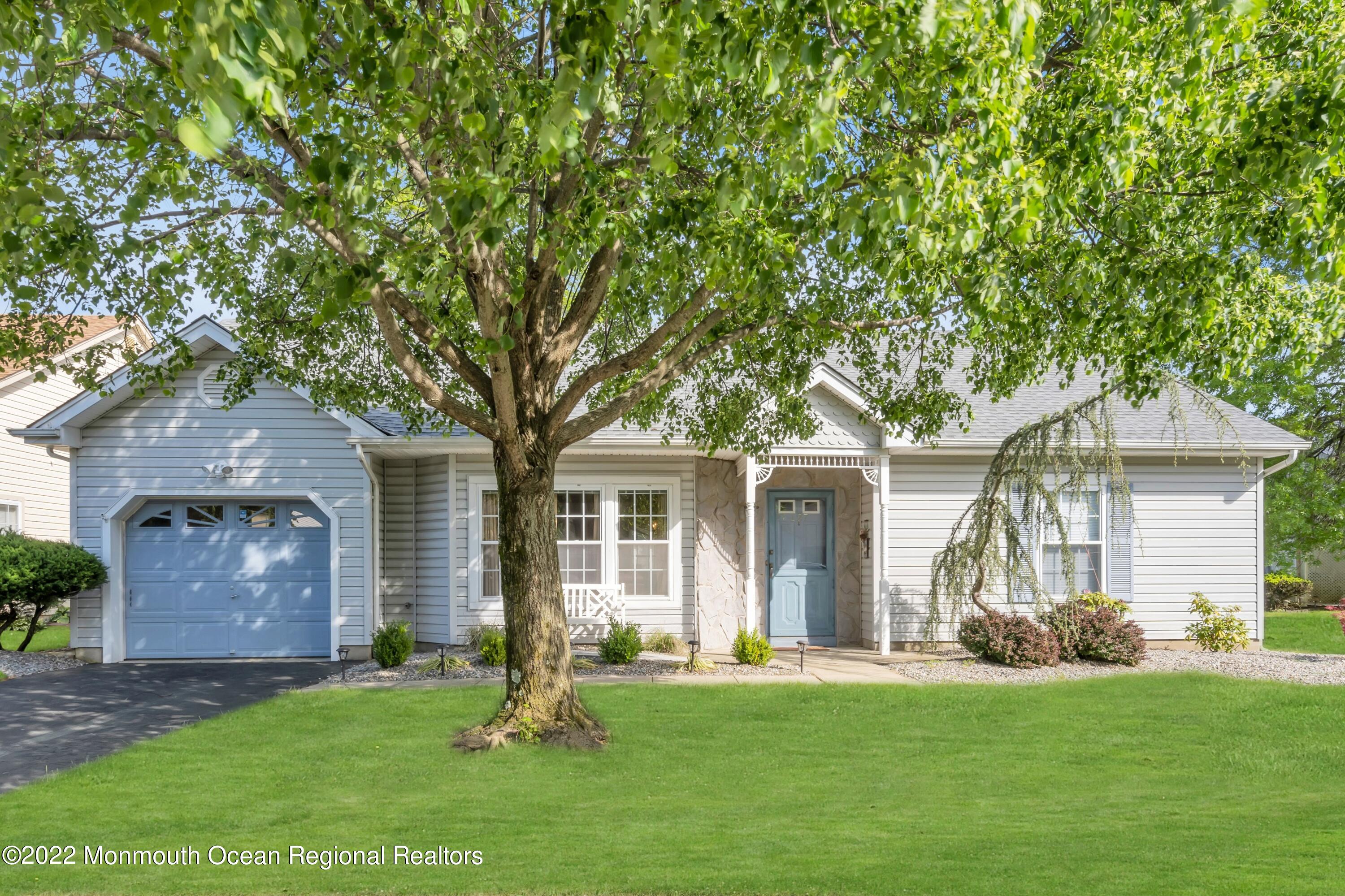 WELCOME TO 127 RIVA BLVD!