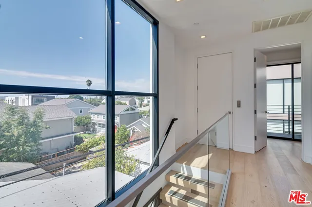 $11,500 | 11347 Mississippi Avenue, Los Angeles, CA 90025