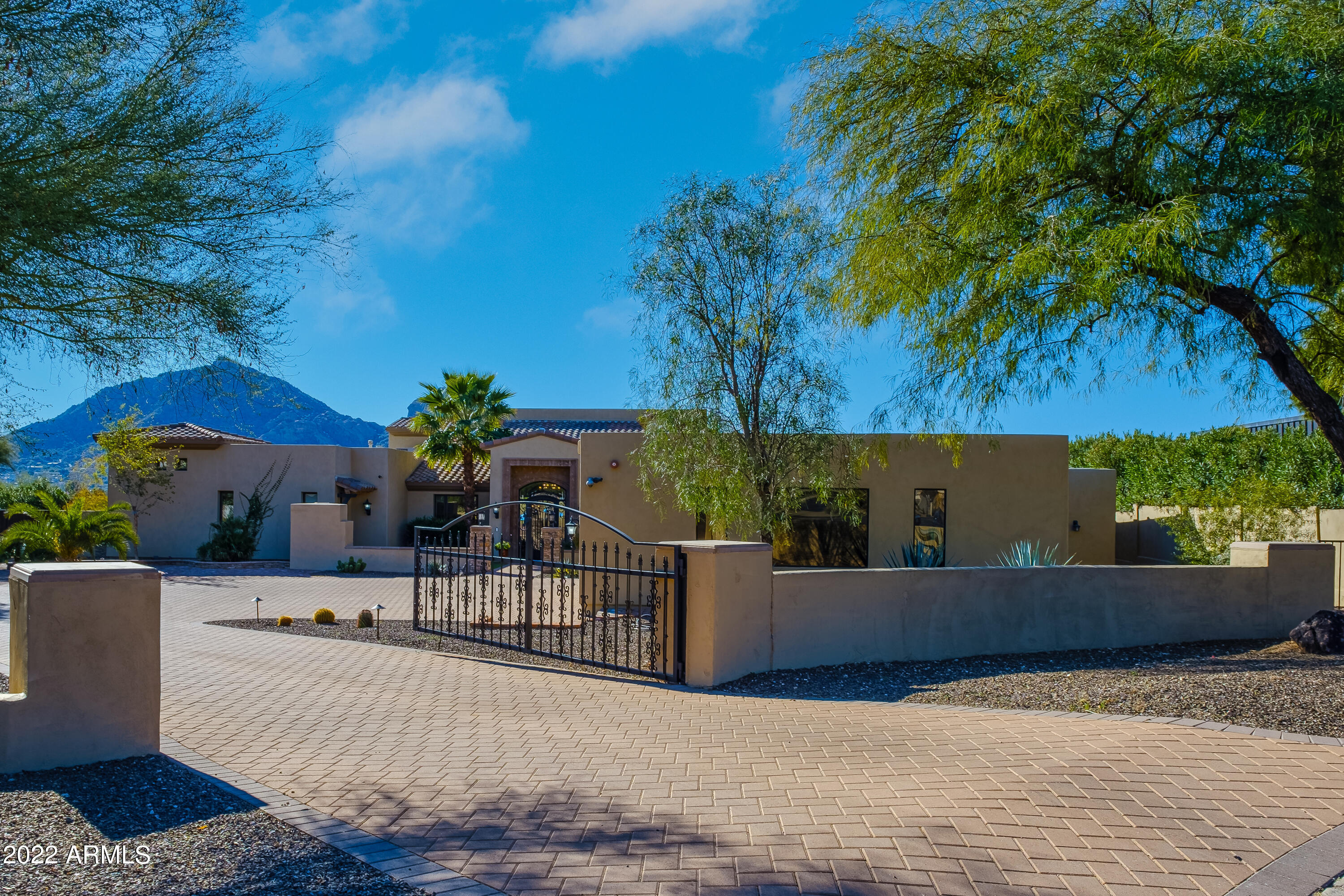 4819 East Hummingbird Lane Paradise Valley, AZ 85253 - Photo 62 of 67 _DSF4703-HDR