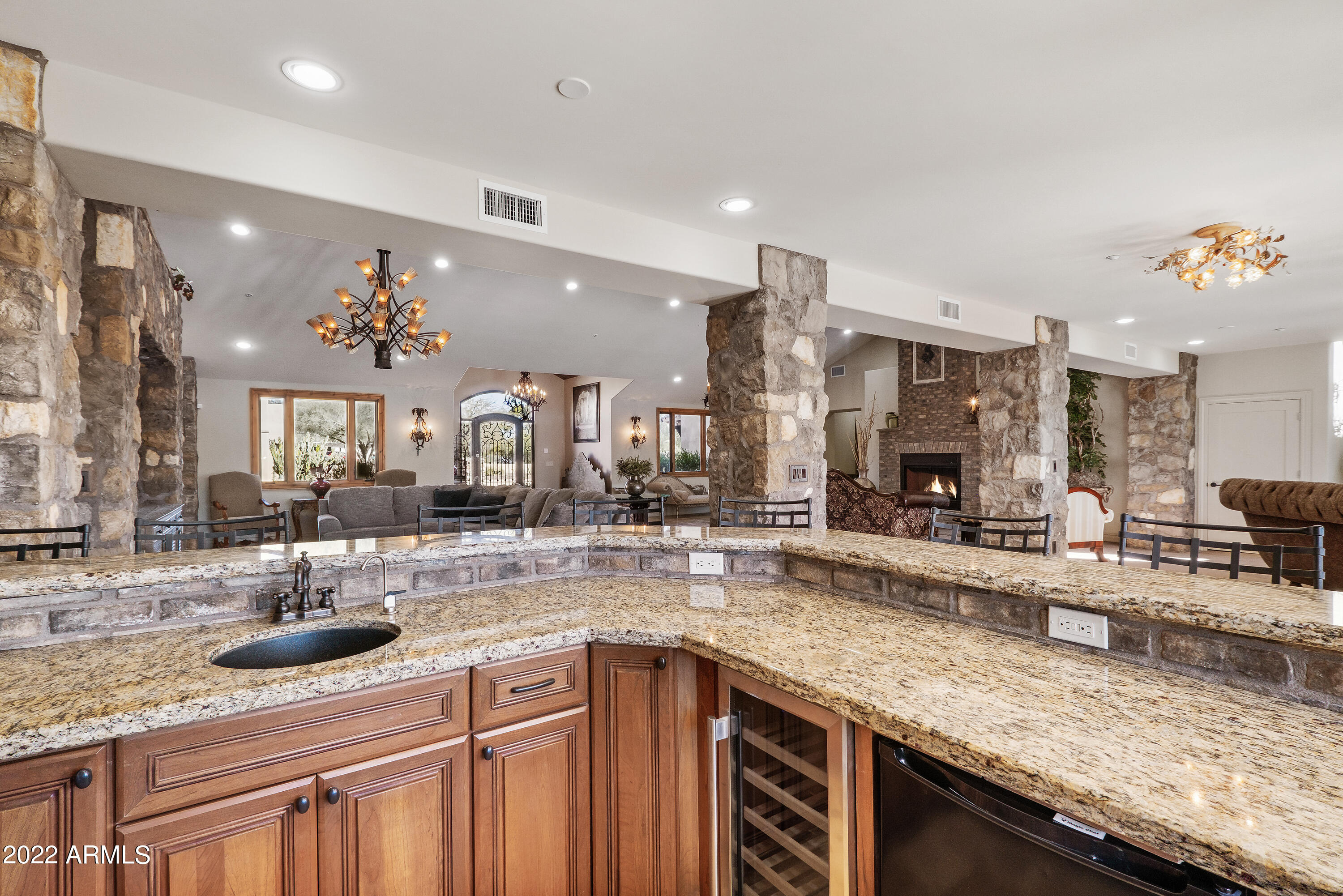 4819 East Hummingbird Lane Paradise Valley, AZ 85253 - Photo 10 of 67 _DSF4804