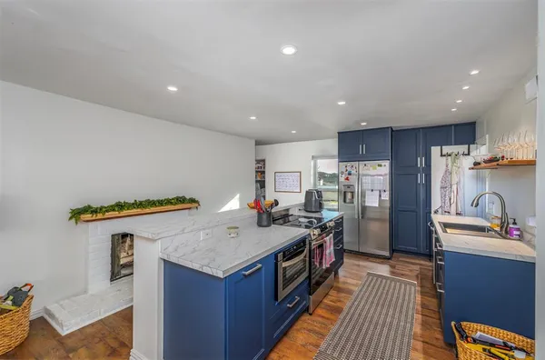 $215,000 | 6032 Westridge Lane, Unit 211, Fort Worth, TX 76116