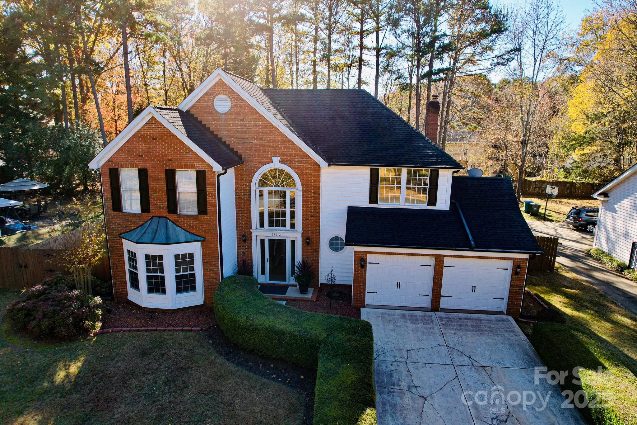 12112 Woodbend Drive Matthews, NC 28105 - Photo 2 of 47