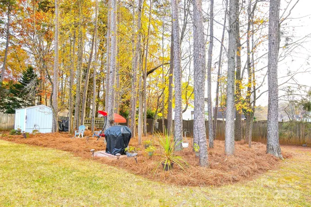 a view of a outdoor space