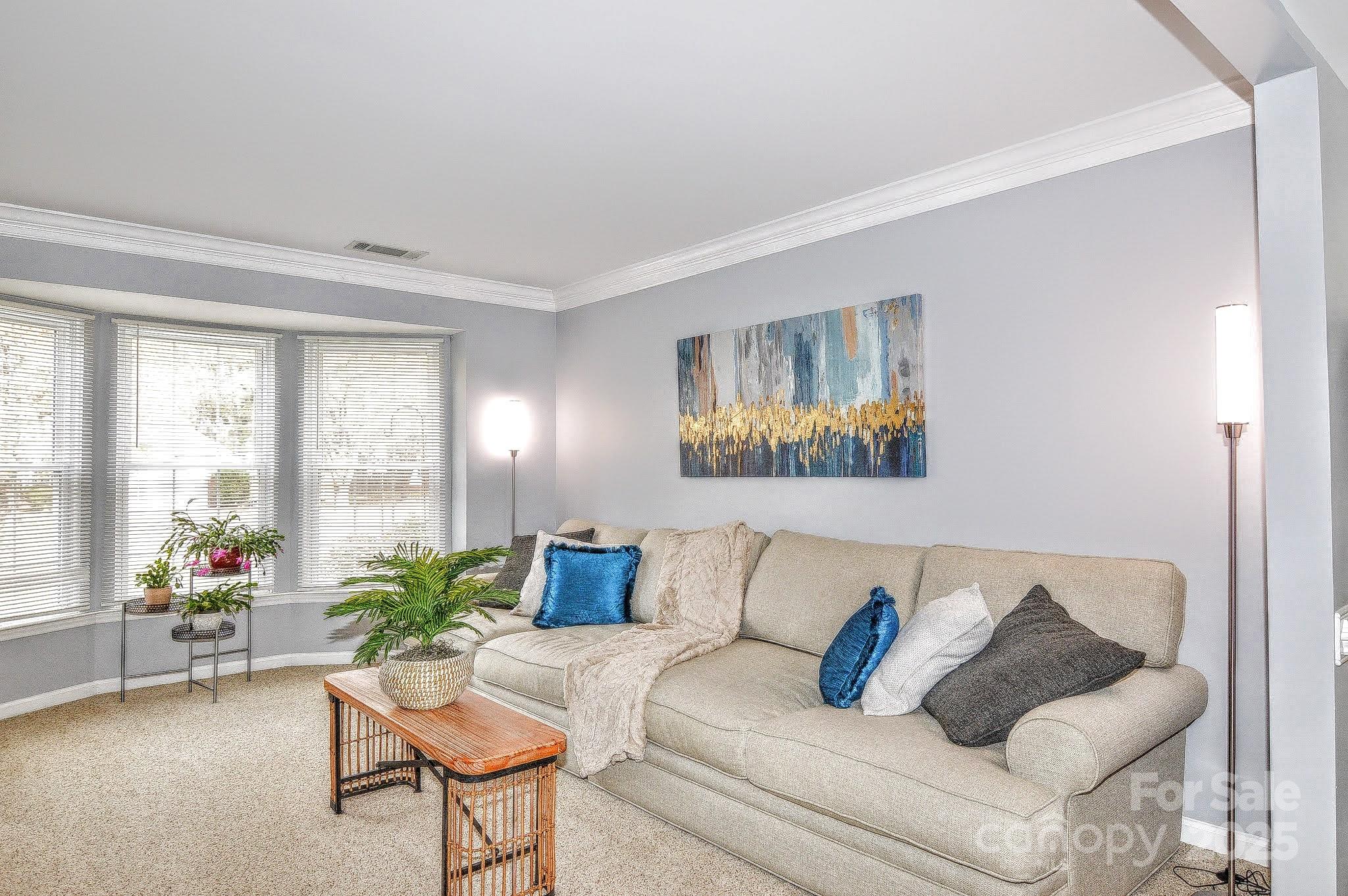 12112 Woodbend Drive Matthews, NC 28105 - Photo 8 of 47