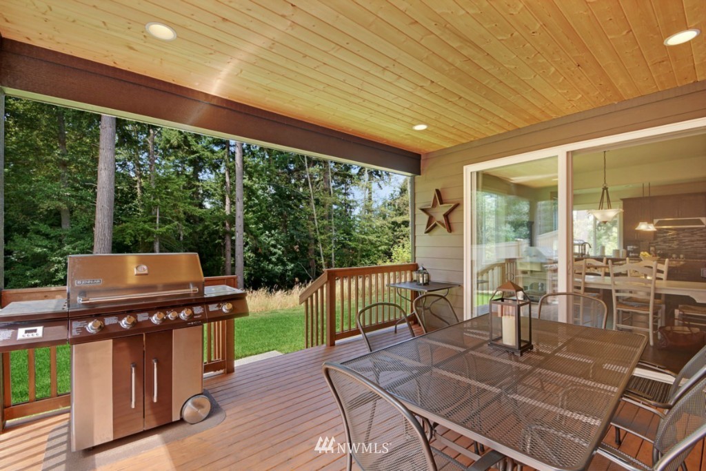 1241 South Ridge Lane Mukilteo, WA 98275 - Photo 12 of 24 Gallery Image 12