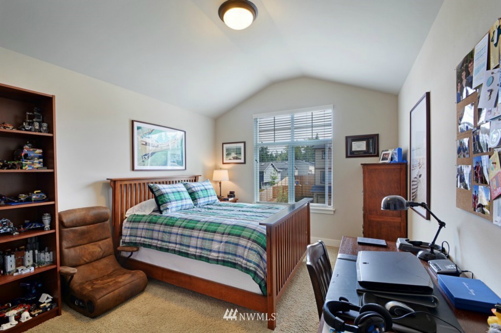 1241 South Ridge Lane Mukilteo, WA 98275 - Photo 21 of 24 Gallery Image 21