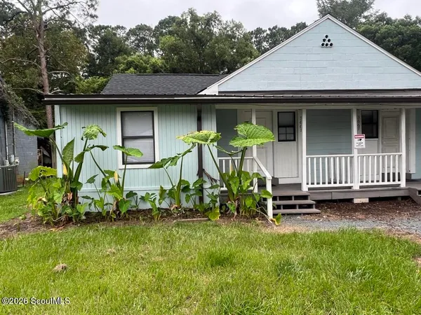 $1,300 | 3667 Wylly Avenue, Unit 3667, Brunswick, GA 31520