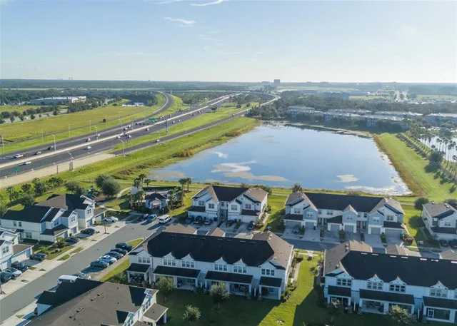 $2,400 | 3869 Plainview Drive, Orlando, FL 32824