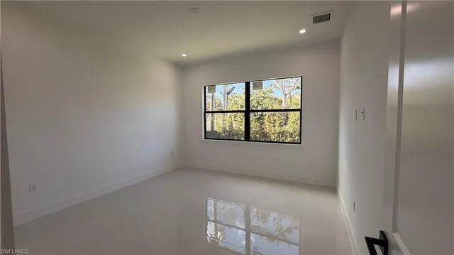 $1,050,000 | 4710 Acadia Lane, Naples, FL 34112