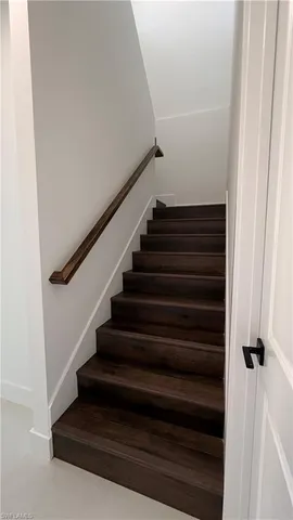 $1,050,000 | 4710 Acadia Lane, Naples, FL 34112