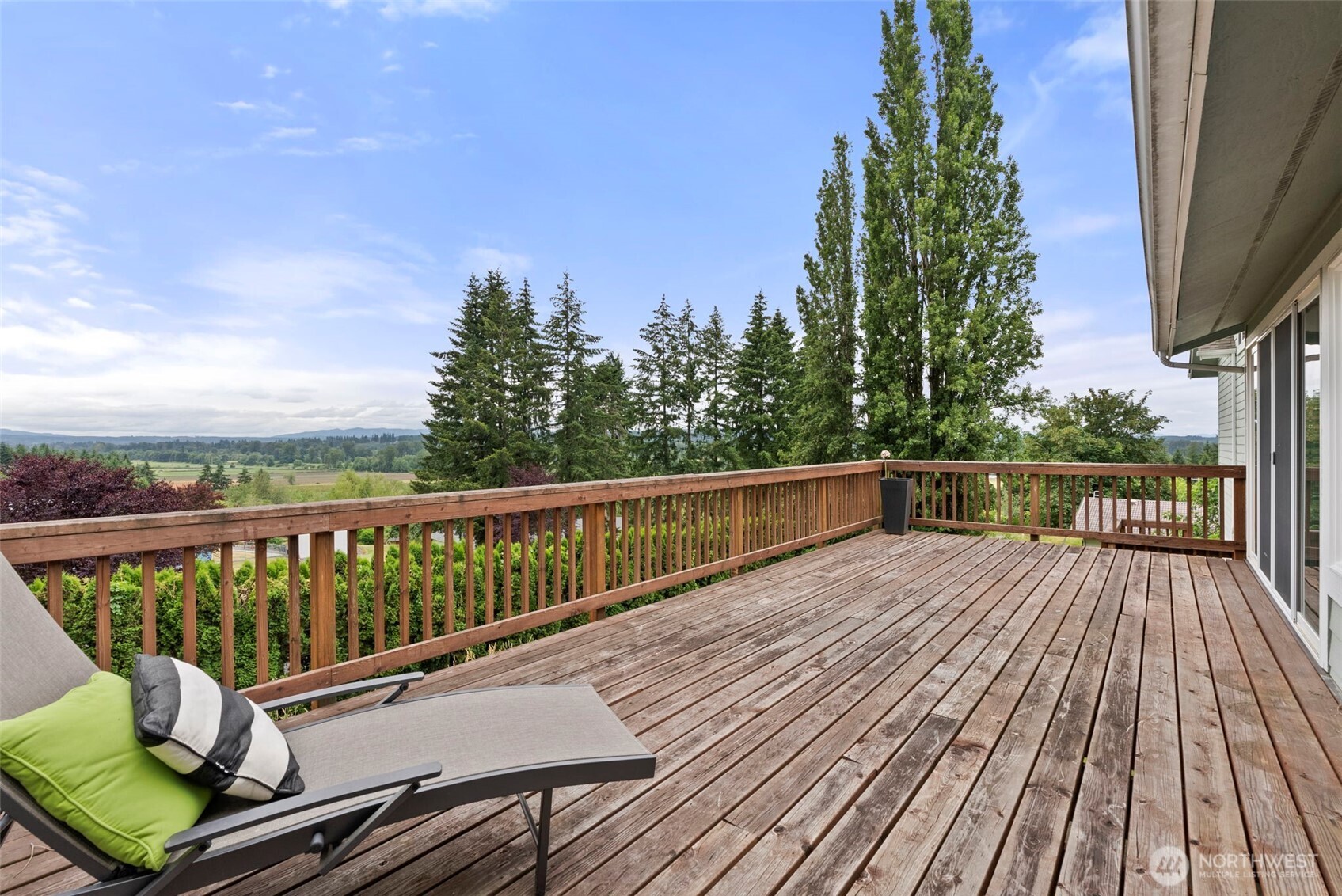 233 Devereese Road Chehalis, WA 98532 - Photo 11 of 40