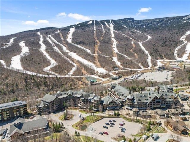 7412 Mountain Road, Unit 212 #519 Stowe, VT 05672 - Photo 2 of 57