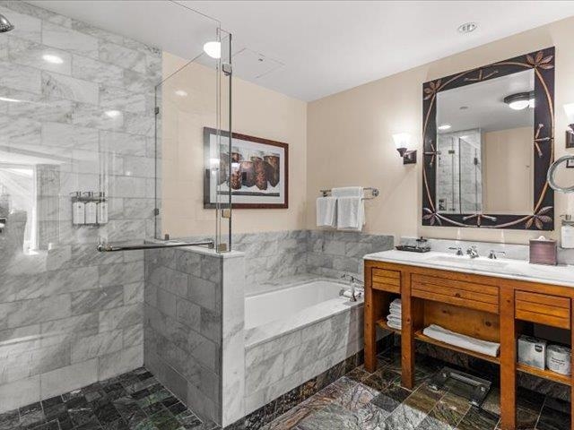 7412 Mountain Road, Unit 212 #519 Stowe, VT 05672 - Photo 30 of 57