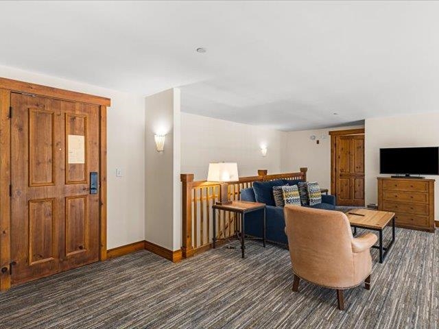 7412 Mountain Road, Unit 212 #519 Stowe, VT 05672 - Photo 35 of 57
