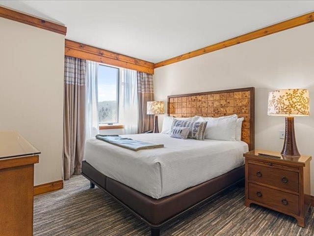7412 Mountain Road, Unit 212 #519 Stowe, VT 05672 - Photo 36 of 57