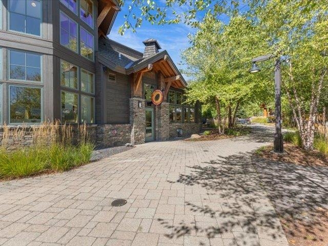 7412 Mountain Road, Unit 212 #519 Stowe, VT 05672 - Photo 50 of 57