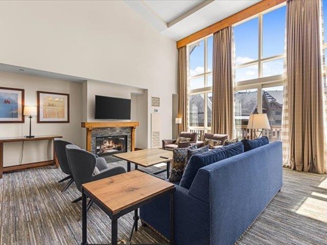 7412 Mountain Road, Unit 212 #519 Stowe, VT 05672 - Photo 6 of 57