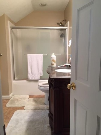91 Fuller Pond Road, Unit 161 Middleton, MA 01949 - Photo 16 of 30 Gallery Image 16