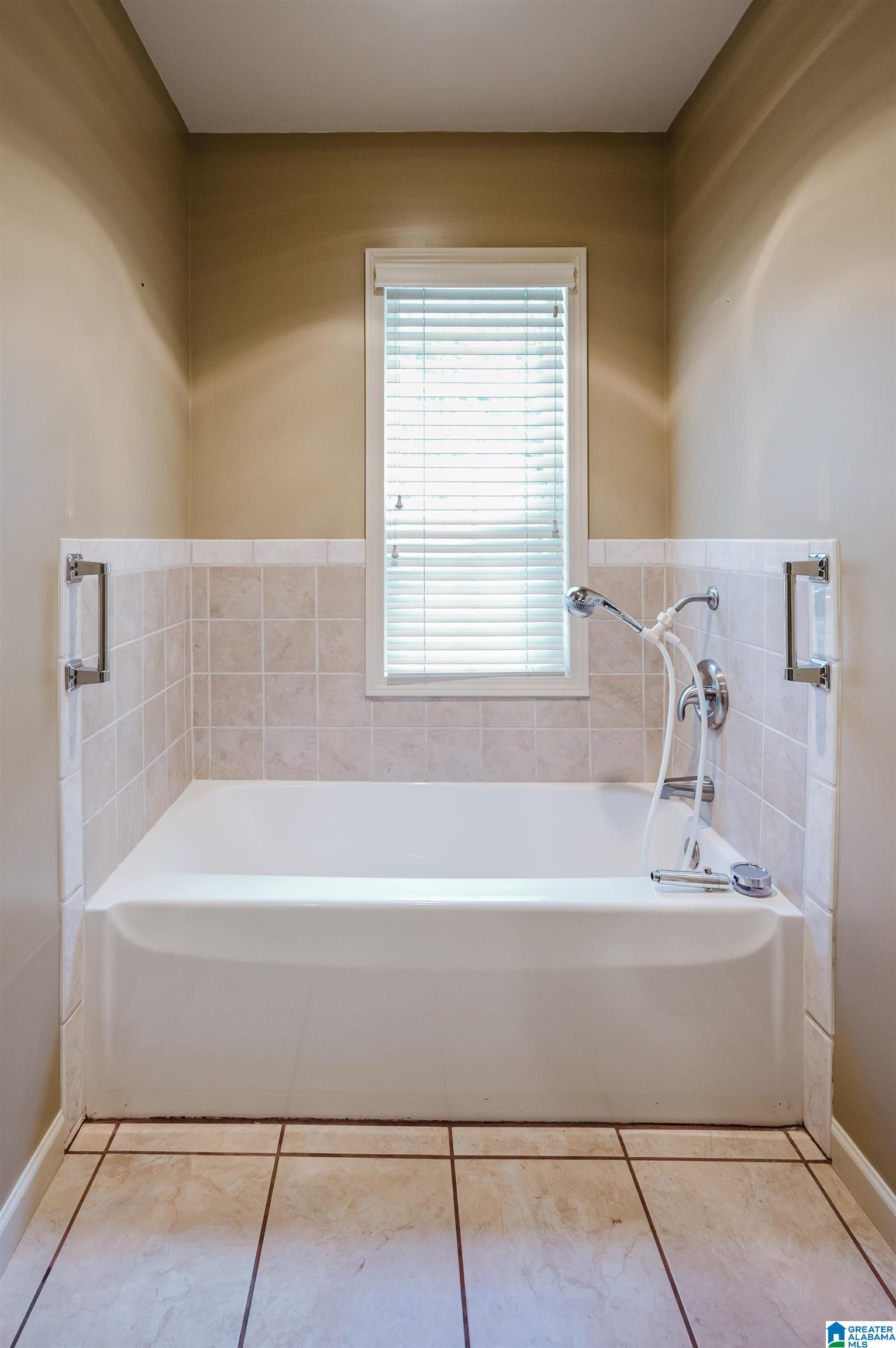 121 Wills Lane Talladega, AL 35160 - Photo 15 of 30