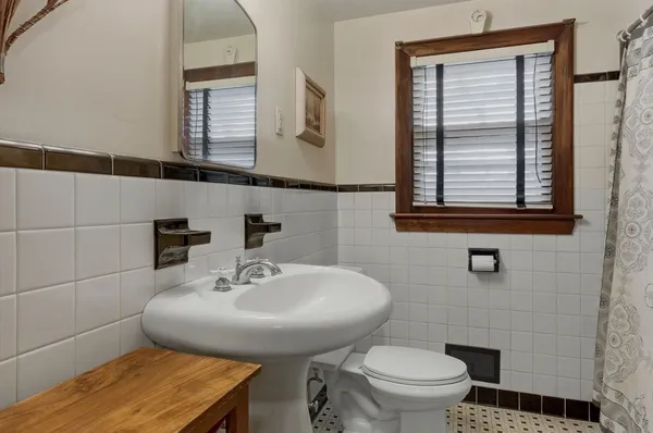 $670,000 | 24 Herrick Street, Beverly, MA 01915