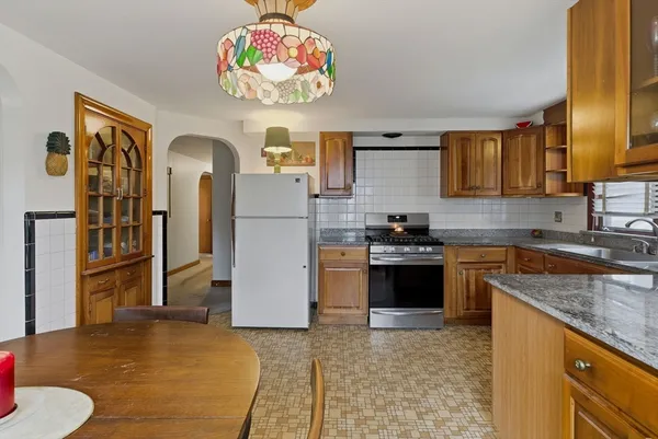 $670,000 | 24 Herrick Street, Beverly, MA 01915