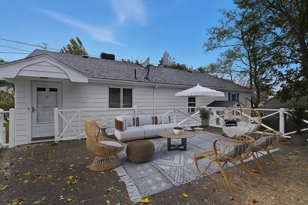 $670,000 | 24 Herrick Street, Beverly, MA 01915