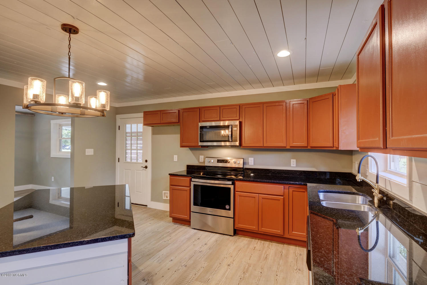 4405 Cascade Road Wilmington, NC 28409 - Photo 9 of 29 4405 cascade