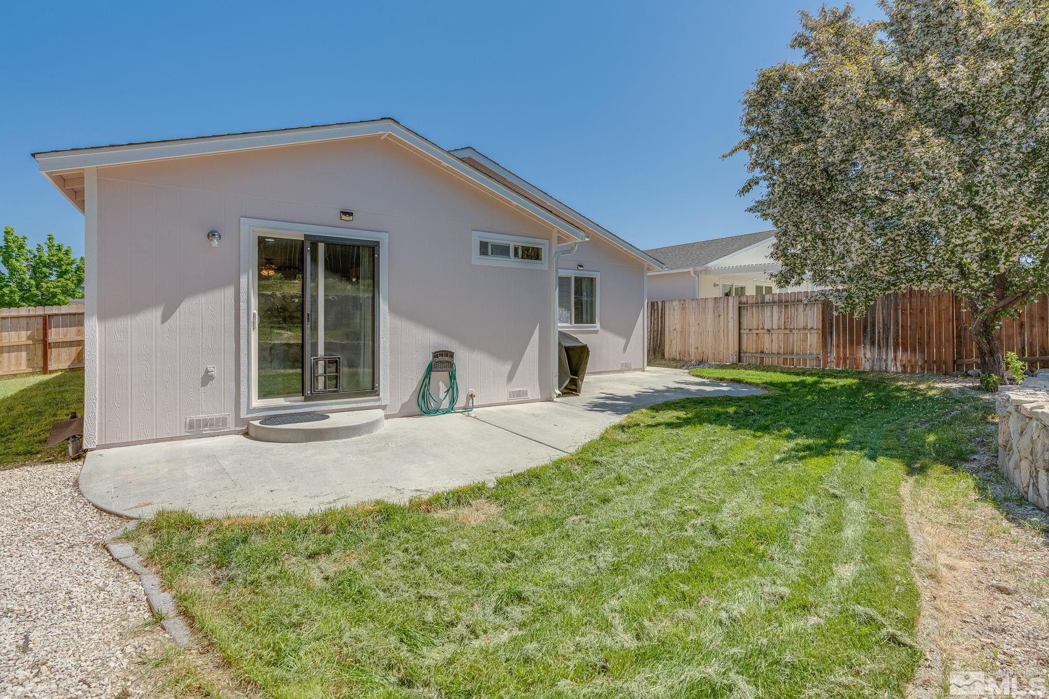 7472 Hebrides Court Reno, NV 89506 - Photo 27 of 31 Photo 27