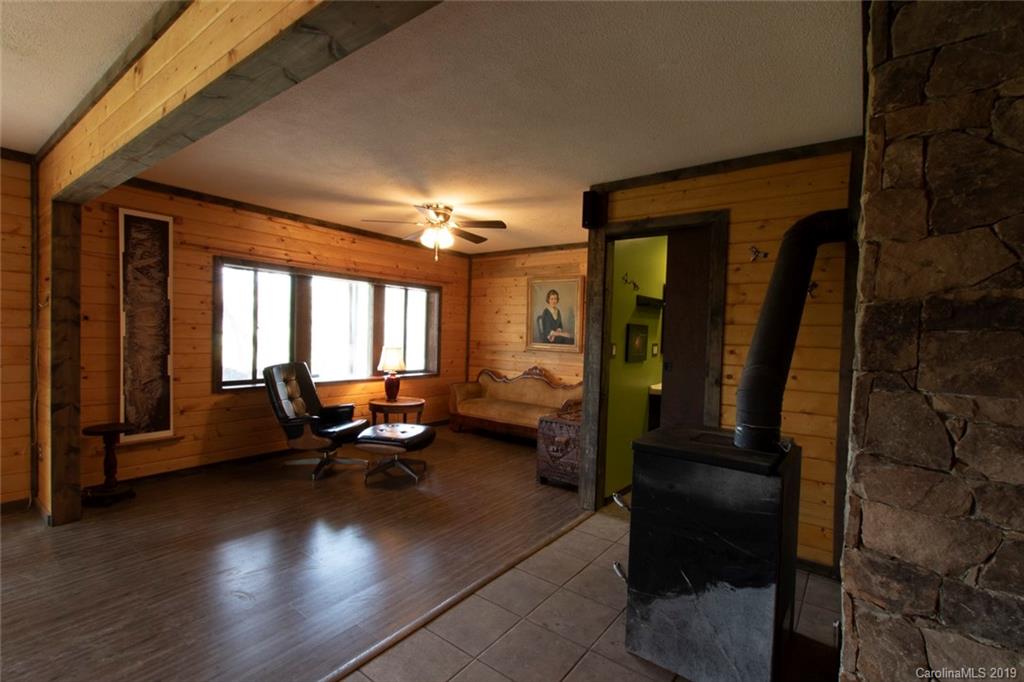 2524 Patton Road Franklin, NC 28734 - Photo 15 of 37 Gallery Image 15