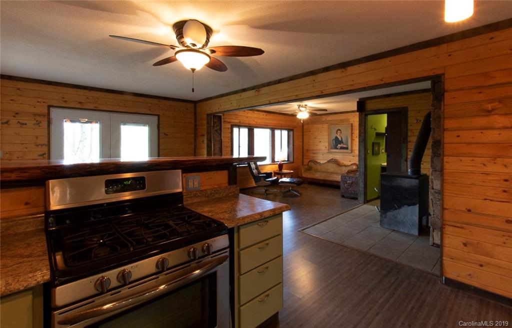 2524 Patton Road Franklin, NC 28734 - Photo 19 of 37 Gallery Image 19