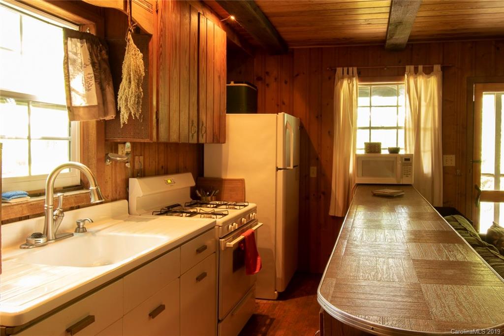 2524 Patton Road Franklin, NC 28734 - Photo 24 of 37 Gallery Image 24