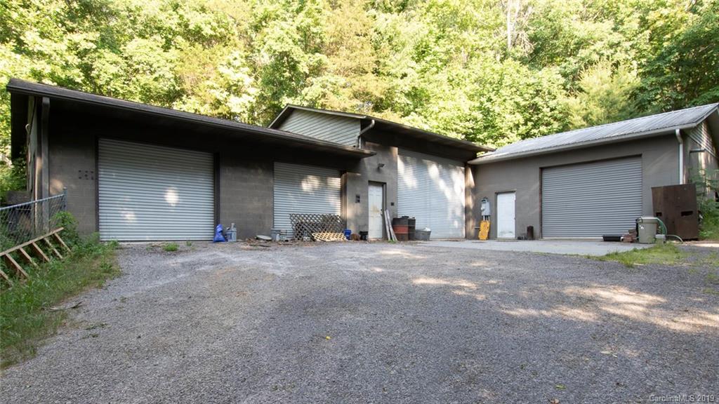 2524 Patton Road Franklin, NC 28734 - Photo 27 of 37 Gallery Image 27