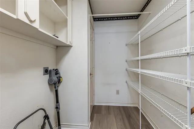 a view of walk in closet