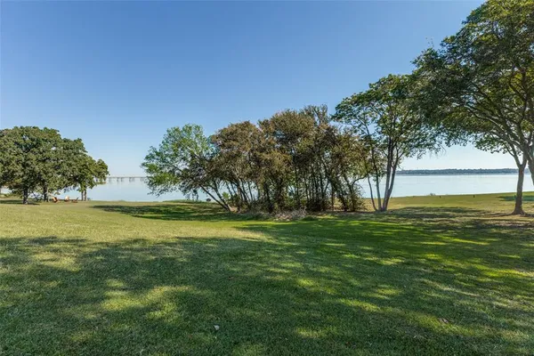 a view of an ocean from a yard