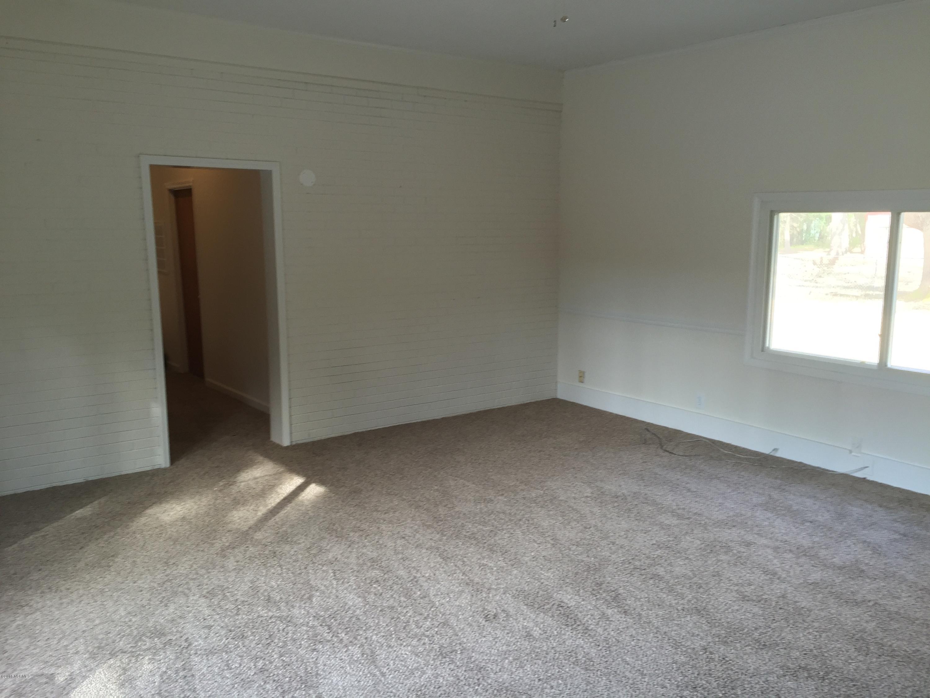5629 Myrtle Grove Road Wilmington, NC 28409 - Photo 13 of 16 19x19 Bonus Room