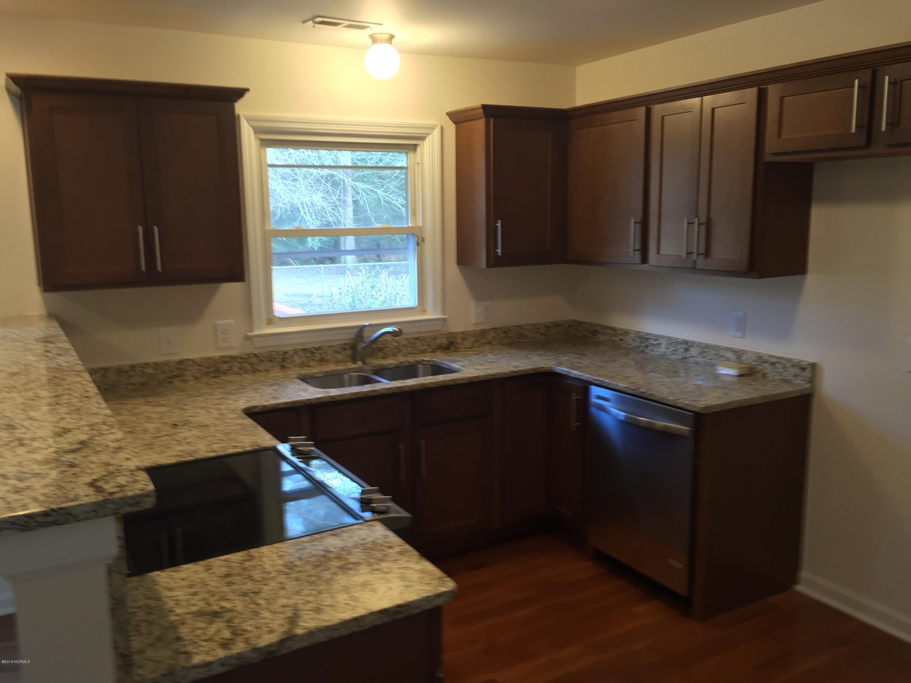 5629 Myrtle Grove Road Wilmington, NC 28409 - Photo 3 of 16 New Kitchen