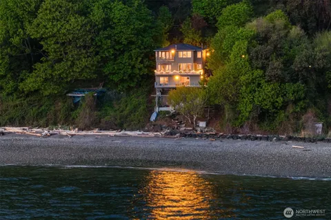 $2,285,000 | 10835 Arroyo Beach Place Southwest, Seattle, WA 98146