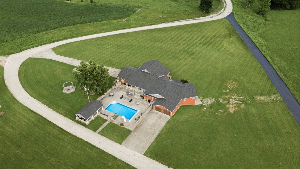 1059 Glover Road Glasgow, KY 42141 - Photo 43 of 47 Gallery Image 43