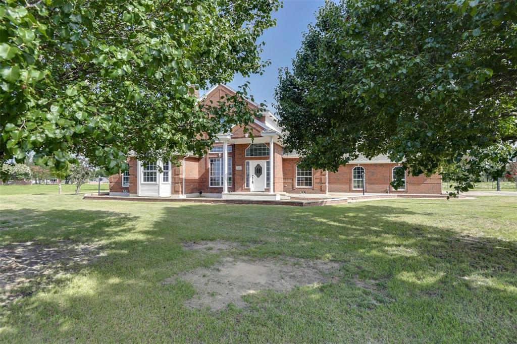 6603 Champion Road Midlothian, TX 76065 - Photo 1 of 33